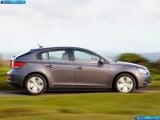 Ð¤Ð¾Ñ‚Ð¾Ð³Ñ€Ð°Ñ„Ð¸Ñ Ð°Ð²Ñ‚Ð¾Ð¼Ð¾Ð±Ð¸Ð»Ñ 2012 Chevrolet Cruze Hatchback â„–020 Ð“Ð°Ð»ÐµÑ€ÐµÑ Ñ„Ð¾Ñ‚Ð¾Ð³Ñ€Ð°Ñ„Ð¸Ð¹ и обоев рабочего Ñтола Ñ Ð¸Ð·Ð¾Ð±Ñ€Ð°Ð¶ÐµÐ½Ð¸ÐµÐ¼ ÑкÑтерьера, интерьера, конÑтрукции и дизайнерÑких риÑунков Ð°Ð²Ñ‚Ð¾Ð¼Ð¾Ð±Ð¸Ð»Ñ 2012 Chevrolet Cruze Hatchback.