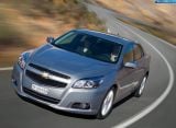 Ð¤Ð¾Ñ‚Ð¾Ð³Ñ€Ð°Ñ„Ð¸Ñ Ð°Ð²Ñ‚Ð¾Ð¼Ð¾Ð±Ð¸Ð»Ñ 2013 Chevrolet Malibu â„–001 Ð“Ð°Ð»ÐµÑ€ÐµÑ Ñ„Ð¾Ñ‚Ð¾Ð³Ñ€Ð°Ñ„Ð¸Ð¹ и обоев рабочего Ñтола Ñ Ð¸Ð·Ð¾Ð±Ñ€Ð°Ð¶ÐµÐ½Ð¸ÐµÐ¼ ÑкÑтерьера, интерьера, конÑтрукции и дизайнерÑких риÑунков Ð°Ð²Ñ‚Ð¾Ð¼Ð¾Ð±Ð¸Ð»Ñ 2013 Chevrolet Malibu.