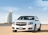 Ð¤Ð¾Ñ‚Ð¾Ð³Ñ€Ð°Ñ„Ð¸Ñ Ð°Ð²Ñ‚Ð¾Ð¼Ð¾Ð±Ð¸Ð»Ñ 2013 Chevrolet Malibu â„–014 Ð“Ð°Ð»ÐµÑ€ÐµÑ Ñ„Ð¾Ñ‚Ð¾Ð³Ñ€Ð°Ñ„Ð¸Ð¹ и обоев рабочего Ñтола Ñ Ð¸Ð·Ð¾Ð±Ñ€Ð°Ð¶ÐµÐ½Ð¸ÐµÐ¼ ÑкÑтерьера, интерьера, конÑтрукции и дизайнерÑких риÑунков Ð°Ð²Ñ‚Ð¾Ð¼Ð¾Ð±Ð¸Ð»Ñ 2013 Chevrolet Malibu.