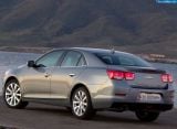 Ð¤Ð¾Ñ‚Ð¾Ð³Ñ€Ð°Ñ„Ð¸Ñ Ð°Ð²Ñ‚Ð¾Ð¼Ð¾Ð±Ð¸Ð»Ñ 2013 Chevrolet Malibu â„–054 Ð“Ð°Ð»ÐµÑ€ÐµÑ Ñ„Ð¾Ñ‚Ð¾Ð³Ñ€Ð°Ñ„Ð¸Ð¹ и обоев рабочего Ñтола Ñ Ð¸Ð·Ð¾Ð±Ñ€Ð°Ð¶ÐµÐ½Ð¸ÐµÐ¼ ÑкÑтерьера, интерьера, конÑтрукции и дизайнерÑких риÑунков Ð°Ð²Ñ‚Ð¾Ð¼Ð¾Ð±Ð¸Ð»Ñ 2013 Chevrolet Malibu.