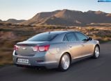 Ð¤Ð¾Ñ‚Ð¾Ð³Ñ€Ð°Ñ„Ð¸Ñ Ð°Ð²Ñ‚Ð¾Ð¼Ð¾Ð±Ð¸Ð»Ñ 2013 Chevrolet Malibu â„–060 Ð“Ð°Ð»ÐµÑ€ÐµÑ Ñ„Ð¾Ñ‚Ð¾Ð³Ñ€Ð°Ñ„Ð¸Ð¹ и обоев рабочего Ñтола Ñ Ð¸Ð·Ð¾Ð±Ñ€Ð°Ð¶ÐµÐ½Ð¸ÐµÐ¼ ÑкÑтерьера, интерьера, конÑтрукции и дизайнерÑких риÑунков Ð°Ð²Ñ‚Ð¾Ð¼Ð¾Ð±Ð¸Ð»Ñ 2013 Chevrolet Malibu.