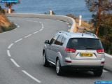 Ð¤Ð¾Ñ‚Ð¾Ð³Ñ€Ð°Ñ„Ð¸Ñ Ð°Ð²Ñ‚Ð¾Ð¼Ð¾Ð±Ð¸Ð»Ñ 2007 Citroen C-crosser â„–013 Ð“Ð°Ð»ÐµÑ€ÐµÑ Ñ„Ð¾Ñ‚Ð¾Ð³Ñ€Ð°Ñ„Ð¸Ð¹ и обоев рабочего Ñтола Ñ Ð¸Ð·Ð¾Ð±Ñ€Ð°Ð¶ÐµÐ½Ð¸ÐµÐ¼ ÑкÑтерьера, интерьера, конÑтрукции и дизайнерÑких риÑунков Ð°Ð²Ñ‚Ð¾Ð¼Ð¾Ð±Ð¸Ð»Ñ 2007 Citroen C-crosser.