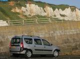 Ð¤Ð¾Ñ‚Ð¾Ð³Ñ€Ð°Ñ„Ð¸Ñ Ð°Ð²Ñ‚Ð¾Ð¼Ð¾Ð±Ð¸Ð»Ñ 2007 Dacia Logan MCV â„–022 Ð“Ð°Ð»ÐµÑ€ÐµÑ Ñ„Ð¾Ñ‚Ð¾Ð³Ñ€Ð°Ñ„Ð¸Ð¹ и обоев рабочего Ñтола Ñ Ð¸Ð·Ð¾Ð±Ñ€Ð°Ð¶ÐµÐ½Ð¸ÐµÐ¼ ÑкÑтерьера, интерьера, конÑтрукции и дизайнерÑких риÑунков Ð°Ð²Ñ‚Ð¾Ð¼Ð¾Ð±Ð¸Ð»Ñ 2007 Dacia Logan MCV.