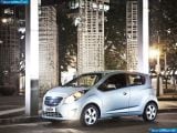 Ð“Ð°Ð»ÐµÑ€ÐµÑ Ñ„Ð¾Ñ‚Ð¾Ð³Ñ€Ð°Ñ„Ð¸Ð¹ Ð¸ Ð¾Ð±Ð¾ÐµÐ² Ñ€Ð°Ð±Ð¾Ñ‡ÐµÐ³Ð¾ ÑÑ‚Ð¾Ð»Ð° Ñ Ð¸Ð·Ð¾Ð±Ñ€Ð°Ð¶ÐµÐ½Ð¸ÐµÐ¼ ÑÐºÑÑ‚ÐµÑ€ÑŒÐµÑ€Ð°, Ð¸Ð½Ñ‚ÐµÑ€ÑŒÐµÑ€Ð°, ÐºÐ¾Ð½ÑÑ‚Ñ€ÑƒÐºÑ†Ð¸Ð¸ Ð¸ Ð´Ð¸Ð·Ð°Ð¹Ð½ÐµÑ€ÑÐºÐ¸Ñ… Ñ€Ð¸ÑÑƒÐ½ÐºÐ¾Ð² Ð°Ð²Ñ‚Ð¾Ð¼Ð¾Ð±Ð¸Ð»Ñ 2010 Daewoo Matiz Creative.