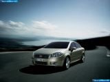 Ð¤Ð¾Ñ‚Ð¾Ð³Ñ€Ð°Ñ„Ð¸Ñ Ð°Ð²Ñ‚Ð¾Ð¼Ð¾Ð±Ð¸Ð»Ñ 2007 Fiat Linea â„–003 Ð“Ð°Ð»ÐµÑ€ÐµÑ Ñ„Ð¾Ñ‚Ð¾Ð³Ñ€Ð°Ñ„Ð¸Ð¹ и обоев рабочего Ñтола Ñ Ð¸Ð·Ð¾Ð±Ñ€Ð°Ð¶ÐµÐ½Ð¸ÐµÐ¼ ÑкÑтерьера, интерьера, конÑтрукции и дизайнерÑких риÑунков Ð°Ð²Ñ‚Ð¾Ð¼Ð¾Ð±Ð¸Ð»Ñ 2007 Fiat Linea.