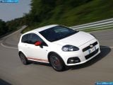 Ð¤Ð¾Ñ‚Ð¾Ð³Ñ€Ð°Ñ„Ð¸Ñ Ð°Ð²Ñ‚Ð¾Ð¼Ð¾Ð±Ð¸Ð»Ñ 2008 Fiat Grande Punto Abarth â„–005 Ð“Ð°Ð»ÐµÑ€ÐµÑ Ñ„Ð¾Ñ‚Ð¾Ð³Ñ€Ð°Ñ„Ð¸Ð¹ и обоев рабочего Ñтола Ñ Ð¸Ð·Ð¾Ð±Ñ€Ð°Ð¶ÐµÐ½Ð¸ÐµÐ¼ ÑкÑтерьера, интерьера, конÑтрукции и дизайнерÑких риÑунков Ð°Ð²Ñ‚Ð¾Ð¼Ð¾Ð±Ð¸Ð»Ñ 2008 Fiat Grande Punto Abarth.