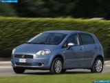 Ð¤Ð¾Ñ‚Ð¾Ð³Ñ€Ð°Ñ„Ð¸Ñ Ð°Ð²Ñ‚Ð¾Ð¼Ð¾Ð±Ð¸Ð»Ñ 2009 Fiat Grande Punto Natural Power â„–005 Ð“Ð°Ð»ÐµÑ€ÐµÑ Ñ„Ð¾Ñ‚Ð¾Ð³Ñ€Ð°Ñ„Ð¸Ð¹ и обоев рабочего Ñтола Ñ Ð¸Ð·Ð¾Ð±Ñ€Ð°Ð¶ÐµÐ½Ð¸ÐµÐ¼ ÑкÑтерьера, интерьера, конÑтрукции и дизайнерÑких риÑунков Ð°Ð²Ñ‚Ð¾Ð¼Ð¾Ð±Ð¸Ð»Ñ 2009 Fiat Grande Punto Natural Power.