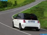 Ð¤Ð¾Ñ‚Ð¾Ð³Ñ€Ð°Ñ„Ð¸Ñ Ð°Ð²Ñ‚Ð¾Ð¼Ð¾Ð±Ð¸Ð»Ñ 2011 Fiat 500c Abarth â„–037 Ð“Ð°Ð»ÐµÑ€ÐµÑ Ñ„Ð¾Ñ‚Ð¾Ð³Ñ€Ð°Ñ„Ð¸Ð¹ и обоев рабочего Ñтола Ñ Ð¸Ð·Ð¾Ð±Ñ€Ð°Ð¶ÐµÐ½Ð¸ÐµÐ¼ ÑкÑтерьера, интерьера, конÑтрукции и дизайнерÑких риÑунков Ð°Ð²Ñ‚Ð¾Ð¼Ð¾Ð±Ð¸Ð»Ñ 2011 Fiat 500c Abarth.
