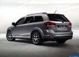 Ð¤Ð¾Ñ‚Ð¾Ð³Ñ€Ð°Ñ„Ð¸Ñ Ð°Ð²Ñ‚Ð¾Ð¼Ð¾Ð±Ð¸Ð»Ñ 2012 Fiat Freemont â„–049 Ð“Ð°Ð»ÐµÑ€ÐµÑ Ñ„Ð¾Ñ‚Ð¾Ð³Ñ€Ð°Ñ„Ð¸Ð¹ и обоев рабочего Ñтола Ñ Ð¸Ð·Ð¾Ð±Ñ€Ð°Ð¶ÐµÐ½Ð¸ÐµÐ¼ ÑкÑтерьера, интерьера, конÑтрукции и дизайнерÑких риÑунков Ð°Ð²Ñ‚Ð¾Ð¼Ð¾Ð±Ð¸Ð»Ñ 2012 Fiat Freemont.