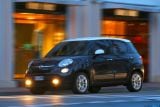 Ð¤Ð¾Ñ‚Ð¾Ð³Ñ€Ð°Ñ„Ð¸Ñ Ð°Ð²Ñ‚Ð¾Ð¼Ð¾Ð±Ð¸Ð»Ñ 2013 Fiat 500L â„–020 Ð“Ð°Ð»ÐµÑ€ÐµÑ Ñ„Ð¾Ñ‚Ð¾Ð³Ñ€Ð°Ñ„Ð¸Ð¹ и обоев рабочего Ñтола Ñ Ð¸Ð·Ð¾Ð±Ñ€Ð°Ð¶ÐµÐ½Ð¸ÐµÐ¼ ÑкÑтерьера, интерьера, конÑтрукции и дизайнерÑких риÑунков Ð°Ð²Ñ‚Ð¾Ð¼Ð¾Ð±Ð¸Ð»Ñ 2013 Fiat 500L.