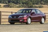 Ð¤Ð¾Ñ‚Ð¾Ð³Ñ€Ð°Ñ„Ð¸Ñ Ð°Ð²Ñ‚Ð¾Ð¼Ð¾Ð±Ð¸Ð»Ñ 2013 Honda Accord â„–026 Ð“Ð°Ð»ÐµÑ€ÐµÑ Ñ„Ð¾Ñ‚Ð¾Ð³Ñ€Ð°Ñ„Ð¸Ð¹ и обоев рабочего Ñтола Ñ Ð¸Ð·Ð¾Ð±Ñ€Ð°Ð¶ÐµÐ½Ð¸ÐµÐ¼ ÑкÑтерьера, интерьера, конÑтрукции и дизайнерÑких риÑунков Ð°Ð²Ñ‚Ð¾Ð¼Ð¾Ð±Ð¸Ð»Ñ 2013 Honda Accord.