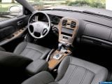 Ð¤Ð¾Ñ‚Ð¾Ð³Ñ€Ð°Ñ„Ð¸Ñ Ð°Ð²Ñ‚Ð¾Ð¼Ð¾Ð±Ð¸Ð»Ñ 2001 Hyundai Sonata â„–040 Ð“Ð°Ð»ÐµÑ€ÐµÑ Ñ„Ð¾Ñ‚Ð¾Ð³Ñ€Ð°Ñ„Ð¸Ð¹ и обоев рабочего Ñтола Ñ Ð¸Ð·Ð¾Ð±Ñ€Ð°Ð¶ÐµÐ½Ð¸ÐµÐ¼ ÑкÑтерьера, интерьера, конÑтрукции и дизайнерÑких риÑунков Ð°Ð²Ñ‚Ð¾Ð¼Ð¾Ð±Ð¸Ð»Ñ 2001 Hyundai Sonata.