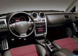 Ð¤Ð¾Ñ‚Ð¾Ð³Ñ€Ð°Ñ„Ð¸Ñ Ð°Ð²Ñ‚Ð¾Ð¼Ð¾Ð±Ð¸Ð»Ñ 2005 Hyundai Coupe â„–013 Ð“Ð°Ð»ÐµÑ€ÐµÑ Ñ„Ð¾Ñ‚Ð¾Ð³Ñ€Ð°Ñ„Ð¸Ð¹ и обоев рабочего Ñтола Ñ Ð¸Ð·Ð¾Ð±Ñ€Ð°Ð¶ÐµÐ½Ð¸ÐµÐ¼ ÑкÑтерьера, интерьера, конÑтрукции и дизайнерÑких риÑунков Ð°Ð²Ñ‚Ð¾Ð¼Ð¾Ð±Ð¸Ð»Ñ 2005 Hyundai Coupe.
