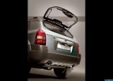 Ð¤Ð¾Ñ‚Ð¾Ð³Ñ€Ð°Ñ„Ð¸Ñ Ð°Ð²Ñ‚Ð¾Ð¼Ð¾Ð±Ð¸Ð»Ñ 2005 Hyundai Tucson â„–027 Ð“Ð°Ð»ÐµÑ€ÐµÑ Ñ„Ð¾Ñ‚Ð¾Ð³Ñ€Ð°Ñ„Ð¸Ð¹ и обоев рабочего Ñтола Ñ Ð¸Ð·Ð¾Ð±Ñ€Ð°Ð¶ÐµÐ½Ð¸ÐµÐ¼ ÑкÑтерьера, интерьера, конÑтрукции и дизайнерÑких риÑунков Ð°Ð²Ñ‚Ð¾Ð¼Ð¾Ð±Ð¸Ð»Ñ 2005 Hyundai Tucson.