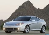 Ð“Ð°Ð»ÐµÑ€ÐµÑ Ñ„Ð¾Ñ‚Ð¾Ð³Ñ€Ð°Ñ„Ð¸Ð¹ Ð¸ Ð¾Ð±Ð¾ÐµÐ² Ñ€Ð°Ð±Ð¾Ñ‡ÐµÐ³Ð¾ ÑÑ‚Ð¾Ð»Ð° Ñ Ð¸Ð·Ð¾Ð±Ñ€Ð°Ð¶ÐµÐ½Ð¸ÐµÐ¼ ÑÐºÑÑ‚ÐµÑ€ÑŒÐµÑ€Ð°, Ð¸Ð½Ñ‚ÐµÑ€ÑŒÐµÑ€Ð°, ÐºÐ¾Ð½ÑÑ‚Ñ€ÑƒÐºÑ†Ð¸Ð¸ Ð¸ Ð´Ð¸Ð·Ð°Ð¹Ð½ÐµÑ€ÑÐºÐ¸Ñ… Ñ€Ð¸ÑÑƒÐ½ÐºÐ¾Ð² Ð°Ð²Ñ‚Ð¾Ð¼Ð¾Ð±Ð¸Ð»Ñ 2007 Hyundai Tiburon Coupe.