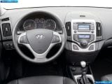 Ð¤Ð¾Ñ‚Ð¾Ð³Ñ€Ð°Ñ„Ð¸Ñ Ð°Ð²Ñ‚Ð¾Ð¼Ð¾Ð±Ð¸Ð»Ñ 2008 Hyundai I30 â„–080 Ð“Ð°Ð»ÐµÑ€ÐµÑ Ñ„Ð¾Ñ‚Ð¾Ð³Ñ€Ð°Ñ„Ð¸Ð¹ и обоев рабочего Ñтола Ñ Ð¸Ð·Ð¾Ð±Ñ€Ð°Ð¶ÐµÐ½Ð¸ÐµÐ¼ ÑкÑтерьера, интерьера, конÑтрукции и дизайнерÑких риÑунков Ð°Ð²Ñ‚Ð¾Ð¼Ð¾Ð±Ð¸Ð»Ñ 2008 Hyundai I30.