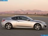 Ð¤Ð¾Ñ‚Ð¾Ð³Ñ€Ð°Ñ„Ð¸Ñ Ð°Ð²Ñ‚Ð¾Ð¼Ð¾Ð±Ð¸Ð»Ñ 2010 Hyundai Genesis Coupe â„–037 Ð“Ð°Ð»ÐµÑ€ÐµÑ Ñ„Ð¾Ñ‚Ð¾Ð³Ñ€Ð°Ñ„Ð¸Ð¹ и обоев рабочего Ñтола Ñ Ð¸Ð·Ð¾Ð±Ñ€Ð°Ð¶ÐµÐ½Ð¸ÐµÐ¼ ÑкÑтерьера, интерьера, конÑтрукции и дизайнерÑких риÑунков Ð°Ð²Ñ‚Ð¾Ð¼Ð¾Ð±Ð¸Ð»Ñ 2010 Hyundai Genesis Coupe.