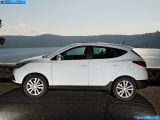 Ð¤Ð¾Ñ‚Ð¾Ð³Ñ€Ð°Ñ„Ð¸Ñ Ð°Ð²Ñ‚Ð¾Ð¼Ð¾Ð±Ð¸Ð»Ñ 2011 Hyundai Ix35 â„–055 Ð“Ð°Ð»ÐµÑ€ÐµÑ Ñ„Ð¾Ñ‚Ð¾Ð³Ñ€Ð°Ñ„Ð¸Ð¹ и обоев рабочего Ñтола Ñ Ð¸Ð·Ð¾Ð±Ñ€Ð°Ð¶ÐµÐ½Ð¸ÐµÐ¼ ÑкÑтерьера, интерьера, конÑтрукции и дизайнерÑких риÑунков Ð°Ð²Ñ‚Ð¾Ð¼Ð¾Ð±Ð¸Ð»Ñ 2011 Hyundai Ix35.