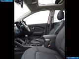 Ð¤Ð¾Ñ‚Ð¾Ð³Ñ€Ð°Ñ„Ð¸Ñ Ð°Ð²Ñ‚Ð¾Ð¼Ð¾Ð±Ð¸Ð»Ñ 2011 Hyundai Ix35 â„–163 Ð“Ð°Ð»ÐµÑ€ÐµÑ Ñ„Ð¾Ñ‚Ð¾Ð³Ñ€Ð°Ñ„Ð¸Ð¹ и обоев рабочего Ñтола Ñ Ð¸Ð·Ð¾Ð±Ñ€Ð°Ð¶ÐµÐ½Ð¸ÐµÐ¼ ÑкÑтерьера, интерьера, конÑтрукции и дизайнерÑких риÑунков Ð°Ð²Ñ‚Ð¾Ð¼Ð¾Ð±Ð¸Ð»Ñ 2011 Hyundai Ix35.