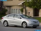 Ð¤Ð¾Ñ‚Ð¾Ð³Ñ€Ð°Ñ„Ð¸Ñ Ð°Ð²Ñ‚Ð¾Ð¼Ð¾Ð±Ð¸Ð»Ñ 2011 Hyundai Sonata â„–017 Ð“Ð°Ð»ÐµÑ€ÐµÑ Ñ„Ð¾Ñ‚Ð¾Ð³Ñ€Ð°Ñ„Ð¸Ð¹ и обоев рабочего Ñтола Ñ Ð¸Ð·Ð¾Ð±Ñ€Ð°Ð¶ÐµÐ½Ð¸ÐµÐ¼ ÑкÑтерьера, интерьера, конÑтрукции и дизайнерÑких риÑунков Ð°Ð²Ñ‚Ð¾Ð¼Ð¾Ð±Ð¸Ð»Ñ 2011 Hyundai Sonata.