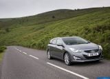 Ð¤Ð¾Ñ‚Ð¾Ð³Ñ€Ð°Ñ„Ð¸Ñ Ð°Ð²Ñ‚Ð¾Ð¼Ð¾Ð±Ð¸Ð»Ñ 2012 Hyundai i40 Tourer UK Version â„–016 Ð“Ð°Ð»ÐµÑ€ÐµÑ Ñ„Ð¾Ñ‚Ð¾Ð³Ñ€Ð°Ñ„Ð¸Ð¹ и обоев рабочего Ñтола Ñ Ð¸Ð·Ð¾Ð±Ñ€Ð°Ð¶ÐµÐ½Ð¸ÐµÐ¼ ÑкÑтерьера, интерьера, конÑтрукции и дизайнерÑких риÑунков Ð°Ð²Ñ‚Ð¾Ð¼Ð¾Ð±Ð¸Ð»Ñ 2012 Hyundai i40 Tourer UK Version.