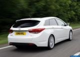Ð¤Ð¾Ñ‚Ð¾Ð³Ñ€Ð°Ñ„Ð¸Ñ Ð°Ð²Ñ‚Ð¾Ð¼Ð¾Ð±Ð¸Ð»Ñ 2012 Hyundai i40 Tourer UK Version â„–060 Ð“Ð°Ð»ÐµÑ€ÐµÑ Ñ„Ð¾Ñ‚Ð¾Ð³Ñ€Ð°Ñ„Ð¸Ð¹ и обоев рабочего Ñтола Ñ Ð¸Ð·Ð¾Ð±Ñ€Ð°Ð¶ÐµÐ½Ð¸ÐµÐ¼ ÑкÑтерьера, интерьера, конÑтрукции и дизайнерÑких риÑунков Ð°Ð²Ñ‚Ð¾Ð¼Ð¾Ð±Ð¸Ð»Ñ 2012 Hyundai i40 Tourer UK Version.
