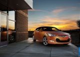 Ð¤Ð¾Ñ‚Ð¾Ð³Ñ€Ð°Ñ„Ð¸Ñ Ð°Ð²Ñ‚Ð¾Ð¼Ð¾Ð±Ð¸Ð»Ñ 2012 Hyundai Veloster â„–015 Ð“Ð°Ð»ÐµÑ€ÐµÑ Ñ„Ð¾Ñ‚Ð¾Ð³Ñ€Ð°Ñ„Ð¸Ð¹ и обоев рабочего Ñтола Ñ Ð¸Ð·Ð¾Ð±Ñ€Ð°Ð¶ÐµÐ½Ð¸ÐµÐ¼ ÑкÑтерьера, интерьера, конÑтрукции и дизайнерÑких риÑунков Ð°Ð²Ñ‚Ð¾Ð¼Ð¾Ð±Ð¸Ð»Ñ 2012 Hyundai Veloster.