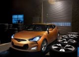 Ð¤Ð¾Ñ‚Ð¾Ð³Ñ€Ð°Ñ„Ð¸Ñ Ð°Ð²Ñ‚Ð¾Ð¼Ð¾Ð±Ð¸Ð»Ñ 2012 Hyundai Veloster â„–016 Ð“Ð°Ð»ÐµÑ€ÐµÑ Ñ„Ð¾Ñ‚Ð¾Ð³Ñ€Ð°Ñ„Ð¸Ð¹ и обоев рабочего Ñтола Ñ Ð¸Ð·Ð¾Ð±Ñ€Ð°Ð¶ÐµÐ½Ð¸ÐµÐ¼ ÑкÑтерьера, интерьера, конÑтрукции и дизайнерÑких риÑунков Ð°Ð²Ñ‚Ð¾Ð¼Ð¾Ð±Ð¸Ð»Ñ 2012 Hyundai Veloster.