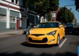 Ð¤Ð¾Ñ‚Ð¾Ð³Ñ€Ð°Ñ„Ð¸Ñ Ð°Ð²Ñ‚Ð¾Ð¼Ð¾Ð±Ð¸Ð»Ñ 2012 Hyundai Veloster â„–061 Ð“Ð°Ð»ÐµÑ€ÐµÑ Ñ„Ð¾Ñ‚Ð¾Ð³Ñ€Ð°Ñ„Ð¸Ð¹ и обоев рабочего Ñтола Ñ Ð¸Ð·Ð¾Ð±Ñ€Ð°Ð¶ÐµÐ½Ð¸ÐµÐ¼ ÑкÑтерьера, интерьера, конÑтрукции и дизайнерÑких риÑунков Ð°Ð²Ñ‚Ð¾Ð¼Ð¾Ð±Ð¸Ð»Ñ 2012 Hyundai Veloster.