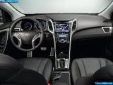 Ð¤Ð¾Ñ‚Ð¾Ð³Ñ€Ð°Ñ„Ð¸Ñ Ð°Ð²Ñ‚Ð¾Ð¼Ð¾Ð±Ð¸Ð»Ñ 2013 Hyundai I30 â„–028 Ð“Ð°Ð»ÐµÑ€ÐµÑ Ñ„Ð¾Ñ‚Ð¾Ð³Ñ€Ð°Ñ„Ð¸Ð¹ и обоев рабочего Ñтола Ñ Ð¸Ð·Ð¾Ð±Ñ€Ð°Ð¶ÐµÐ½Ð¸ÐµÐ¼ ÑкÑтерьера, интерьера, конÑтрукции и дизайнерÑких риÑунков Ð°Ð²Ñ‚Ð¾Ð¼Ð¾Ð±Ð¸Ð»Ñ 2013 Hyundai I30.
