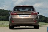 Ð¤Ð¾Ñ‚Ð¾Ð³Ñ€Ð°Ñ„Ð¸Ñ Ð°Ð²Ñ‚Ð¾Ð¼Ð¾Ð±Ð¸Ð»Ñ 2013 Hyundai i30 wagon â„–058 Ð“Ð°Ð»ÐµÑ€ÐµÑ Ñ„Ð¾Ñ‚Ð¾Ð³Ñ€Ð°Ñ„Ð¸Ð¹ и обоев рабочего Ñтола Ñ Ð¸Ð·Ð¾Ð±Ñ€Ð°Ð¶ÐµÐ½Ð¸ÐµÐ¼ ÑкÑтерьера, интерьера, конÑтрукции и дизайнерÑких риÑунков Ð°Ð²Ñ‚Ð¾Ð¼Ð¾Ð±Ð¸Ð»Ñ 2013 Hyundai i30 wagon.