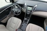 Ð¤Ð¾Ñ‚Ð¾Ð³Ñ€Ð°Ñ„Ð¸Ñ Ð°Ð²Ñ‚Ð¾Ð¼Ð¾Ð±Ð¸Ð»Ñ 2013 Hyundai i30 wagon â„–117 Ð“Ð°Ð»ÐµÑ€ÐµÑ Ñ„Ð¾Ñ‚Ð¾Ð³Ñ€Ð°Ñ„Ð¸Ð¹ и обоев рабочего Ñтола Ñ Ð¸Ð·Ð¾Ð±Ñ€Ð°Ð¶ÐµÐ½Ð¸ÐµÐ¼ ÑкÑтерьера, интерьера, конÑтрукции и дизайнерÑких риÑунков Ð°Ð²Ñ‚Ð¾Ð¼Ð¾Ð±Ð¸Ð»Ñ 2013 Hyundai i30 wagon.