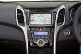Ð¤Ð¾Ñ‚Ð¾Ð³Ñ€Ð°Ñ„Ð¸Ñ Ð°Ð²Ñ‚Ð¾Ð¼Ð¾Ð±Ð¸Ð»Ñ 2013 Hyundai i30 wagon â„–119 Ð“Ð°Ð»ÐµÑ€ÐµÑ Ñ„Ð¾Ñ‚Ð¾Ð³Ñ€Ð°Ñ„Ð¸Ð¹ и обоев рабочего Ñтола Ñ Ð¸Ð·Ð¾Ð±Ñ€Ð°Ð¶ÐµÐ½Ð¸ÐµÐ¼ ÑкÑтерьера, интерьера, конÑтрукции и дизайнерÑких риÑунков Ð°Ð²Ñ‚Ð¾Ð¼Ð¾Ð±Ð¸Ð»Ñ 2013 Hyundai i30 wagon.