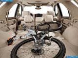 Ð“Ð°Ð»ÐµÑ€ÐµÑ Ñ„Ð¾Ñ‚Ð¾Ð³Ñ€Ð°Ñ„Ð¸Ð¹ Ð¸ Ð¾Ð±Ð¾ÐµÐ² Ñ€Ð°Ð±Ð¾Ñ‡ÐµÐ³Ð¾ ÑÑ‚Ð¾Ð»Ð° Ñ Ð¸Ð·Ð¾Ð±Ñ€Ð°Ð¶ÐµÐ½Ð¸ÐµÐ¼ ÑÐºÑÑ‚ÐµÑ€ÑŒÐµÑ€Ð°, Ð¸Ð½Ñ‚ÐµÑ€ÑŒÐµÑ€Ð°, ÐºÐ¾Ð½ÑÑ‚Ñ€ÑƒÐºÑ†Ð¸Ð¸ Ð¸ Ð´Ð¸Ð·Ð°Ð¹Ð½ÐµÑ€ÑÐºÐ¸Ñ… Ñ€Ð¸ÑÑƒÐ½ÐºÐ¾Ð² Ð°Ð²Ñ‚Ð¾Ð¼Ð¾Ð±Ð¸Ð»Ñ 2005 Kia Sorento.
