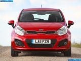 Ð“Ð°Ð»ÐµÑ€ÐµÑ Ñ„Ð¾Ñ‚Ð¾Ð³Ñ€Ð°Ñ„Ð¸Ð¹ Ð¸ Ð¾Ð±Ð¾ÐµÐ² Ñ€Ð°Ð±Ð¾Ñ‡ÐµÐ³Ð¾ ÑÑ‚Ð¾Ð»Ð° Ñ Ð¸Ð·Ð¾Ð±Ñ€Ð°Ð¶ÐµÐ½Ð¸ÐµÐ¼ ÑÐºÑÑ‚ÐµÑ€ÑŒÐµÑ€Ð°, Ð¸Ð½Ñ‚ÐµÑ€ÑŒÐµÑ€Ð°, ÐºÐ¾Ð½ÑÑ‚Ñ€ÑƒÐºÑ†Ð¸Ð¸ Ð¸ Ð´Ð¸Ð·Ð°Ð¹Ð½ÐµÑ€ÑÐºÐ¸Ñ… Ñ€Ð¸ÑÑƒÐ½ÐºÐ¾Ð² Ð°Ð²Ñ‚Ð¾Ð¼Ð¾Ð±Ð¸Ð»Ñ 2012 Kia Rio.