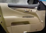 Ð¤Ð¾Ñ‚Ð¾Ð³Ñ€Ð°Ñ„Ð¸Ñ Ð°Ð²Ñ‚Ð¾Ð¼Ð¾Ð±Ð¸Ð»Ñ 2013 Lexus LS460 â„–024 Ð“Ð°Ð»ÐµÑ€ÐµÑ Ñ„Ð¾Ñ‚Ð¾Ð³Ñ€Ð°Ñ„Ð¸Ð¹ и обоев рабочего Ñтола Ñ Ð¸Ð·Ð¾Ð±Ñ€Ð°Ð¶ÐµÐ½Ð¸ÐµÐ¼ ÑкÑтерьера, интерьера, конÑтрукции и дизайнерÑких риÑунков Ð°Ð²Ñ‚Ð¾Ð¼Ð¾Ð±Ð¸Ð»Ñ 2013 Lexus LS460.