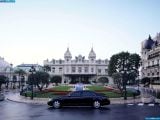 Ð“Ð°Ð»ÐµÑ€ÐµÑ Ñ„Ð¾Ñ‚Ð¾Ð³Ñ€Ð°Ñ„Ð¸Ð¹ Ð¸ Ð¾Ð±Ð¾ÐµÐ² Ñ€Ð°Ð±Ð¾Ñ‡ÐµÐ³Ð¾ ÑÑ‚Ð¾Ð»Ð° Ñ Ð¸Ð·Ð¾Ð±Ñ€Ð°Ð¶ÐµÐ½Ð¸ÐµÐ¼ ÑÐºÑÑ‚ÐµÑ€ÑŒÐµÑ€Ð°, Ð¸Ð½Ñ‚ÐµÑ€ÑŒÐµÑ€Ð°, ÐºÐ¾Ð½ÑÑ‚Ñ€ÑƒÐºÑ†Ð¸Ð¸ Ð¸ Ð´Ð¸Ð·Ð°Ð¹Ð½ÐµÑ€ÑÐºÐ¸Ñ… Ñ€Ð¸ÑÑƒÐ½ÐºÐ¾Ð² Ð°Ð²Ñ‚Ð¾Ð¼Ð¾Ð±Ð¸Ð»Ñ 2002 Maybach 57.