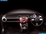 Ð“Ð°Ð»ÐµÑ€ÐµÑ Ñ„Ð¾Ñ‚Ð¾Ð³Ñ€Ð°Ñ„Ð¸Ð¹ Ð¸ Ð¾Ð±Ð¾ÐµÐ² Ñ€Ð°Ð±Ð¾Ñ‡ÐµÐ³Ð¾ ÑÑ‚Ð¾Ð»Ð° Ñ Ð¸Ð·Ð¾Ð±Ñ€Ð°Ð¶ÐµÐ½Ð¸ÐµÐ¼ ÑÐºÑÑ‚ÐµÑ€ÑŒÐµÑ€Ð°, Ð¸Ð½Ñ‚ÐµÑ€ÑŒÐµÑ€Ð°, ÐºÐ¾Ð½ÑÑ‚Ñ€ÑƒÐºÑ†Ð¸Ð¸ Ð¸ Ð´Ð¸Ð·Ð°Ð¹Ð½ÐµÑ€ÑÐºÐ¸Ñ… Ñ€Ð¸ÑÑƒÐ½ÐºÐ¾Ð² Ð°Ð²Ñ‚Ð¾Ð¼Ð¾Ð±Ð¸Ð»Ñ 2008 Mazda 2.
