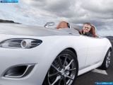 Ð“Ð°Ð»ÐµÑ€ÐµÑ Ñ„Ð¾Ñ‚Ð¾Ð³Ñ€Ð°Ñ„Ð¸Ð¹ Ð¸ Ð¾Ð±Ð¾ÐµÐ² Ñ€Ð°Ð±Ð¾Ñ‡ÐµÐ³Ð¾ ÑÑ‚Ð¾Ð»Ð° Ñ Ð¸Ð·Ð¾Ð±Ñ€Ð°Ð¶ÐµÐ½Ð¸ÐµÐ¼ ÑÐºÑÑ‚ÐµÑ€ÑŒÐµÑ€Ð°, Ð¸Ð½Ñ‚ÐµÑ€ÑŒÐµÑ€Ð°, ÐºÐ¾Ð½ÑÑ‚Ñ€ÑƒÐºÑ†Ð¸Ð¸ Ð¸ Ð´Ð¸Ð·Ð°Ð¹Ð½ÐµÑ€ÑÐºÐ¸Ñ… Ñ€Ð¸ÑÑƒÐ½ÐºÐ¾Ð² Ð°Ð²Ñ‚Ð¾Ð¼Ð¾Ð±Ð¸Ð»Ñ 2009 Mazda Mx-5 Superlight Concept.