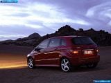 Ð¤Ð¾Ñ‚Ð¾Ð³Ñ€Ð°Ñ„Ð¸Ñ Ð°Ð²Ñ‚Ð¾Ð¼Ð¾Ð±Ð¸Ð»Ñ 2006 Mercedes-Benz B200 Turbo â„–024 Ð“Ð°Ð»ÐµÑ€ÐµÑ Ñ„Ð¾Ñ‚Ð¾Ð³Ñ€Ð°Ñ„Ð¸Ð¹ и обоев рабочего Ñтола Ñ Ð¸Ð·Ð¾Ð±Ñ€Ð°Ð¶ÐµÐ½Ð¸ÐµÐ¼ ÑкÑтерьера, интерьера, конÑтрукции и дизайнерÑких риÑунков Ð°Ð²Ñ‚Ð¾Ð¼Ð¾Ð±Ð¸Ð»Ñ 2006 Mercedes-Benz B200 Turbo.
