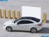 Ð“Ð°Ð»ÐµÑ€ÐµÑ Ñ„Ð¾Ñ‚Ð¾Ð³Ñ€Ð°Ñ„Ð¸Ð¹ Ð¸ Ð¾Ð±Ð¾ÐµÐ² Ñ€Ð°Ð±Ð¾Ñ‡ÐµÐ³Ð¾ ÑÑ‚Ð¾Ð»Ð° Ñ Ð¸Ð·Ð¾Ð±Ñ€Ð°Ð¶ÐµÐ½Ð¸ÐµÐ¼ ÑÐºÑÑ‚ÐµÑ€ÑŒÐµÑ€Ð°, Ð¸Ð½Ñ‚ÐµÑ€ÑŒÐµÑ€Ð°, ÐºÐ¾Ð½ÑÑ‚Ñ€ÑƒÐºÑ†Ð¸Ð¸ Ð¸ Ð´Ð¸Ð·Ð°Ð¹Ð½ÐµÑ€ÑÐºÐ¸Ñ… Ñ€Ð¸ÑÑƒÐ½ÐºÐ¾Ð² Ð°Ð²Ñ‚Ð¾Ð¼Ð¾Ð±Ð¸Ð»Ñ 2009 Mercedes-Benz Clc.