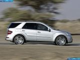 Ð¤Ð¾Ñ‚Ð¾Ð³Ñ€Ð°Ñ„Ð¸Ñ Ð°Ð²Ñ‚Ð¾Ð¼Ð¾Ð±Ð¸Ð»Ñ 2009 Mercedes-Benz Ml 63 Amg â„–005 Ð“Ð°Ð»ÐµÑ€ÐµÑ Ñ„Ð¾Ñ‚Ð¾Ð³Ñ€Ð°Ñ„Ð¸Ð¹ и обоев рабочего Ñтола Ñ Ð¸Ð·Ð¾Ð±Ñ€Ð°Ð¶ÐµÐ½Ð¸ÐµÐ¼ ÑкÑтерьера, интерьера, конÑтрукции и дизайнерÑких риÑунков Ð°Ð²Ñ‚Ð¾Ð¼Ð¾Ð±Ð¸Ð»Ñ 2009 Mercedes-Benz Ml 63 Amg.