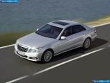 Ð¤Ð¾Ñ‚Ð¾Ð³Ñ€Ð°Ñ„Ð¸Ñ Ð°Ð²Ñ‚Ð¾Ð¼Ð¾Ð±Ð¸Ð»Ñ 2010 Mercedes-Benz E-class â„–028 Ð“Ð°Ð»ÐµÑ€ÐµÑ Ñ„Ð¾Ñ‚Ð¾Ð³Ñ€Ð°Ñ„Ð¸Ð¹ и обоев рабочего Ñтола Ñ Ð¸Ð·Ð¾Ð±Ñ€Ð°Ð¶ÐµÐ½Ð¸ÐµÐ¼ ÑкÑтерьера, интерьера, конÑтрукции и дизайнерÑких риÑунков Ð°Ð²Ñ‚Ð¾Ð¼Ð¾Ð±Ð¸Ð»Ñ 2010 Mercedes-Benz E-class.