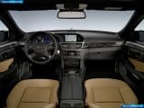 Ð¤Ð¾Ñ‚Ð¾Ð³Ñ€Ð°Ñ„Ð¸Ñ Ð°Ð²Ñ‚Ð¾Ð¼Ð¾Ð±Ð¸Ð»Ñ 2010 Mercedes-Benz E-class â„–145 Ð“Ð°Ð»ÐµÑ€ÐµÑ Ñ„Ð¾Ñ‚Ð¾Ð³Ñ€Ð°Ñ„Ð¸Ð¹ и обоев рабочего Ñтола Ñ Ð¸Ð·Ð¾Ð±Ñ€Ð°Ð¶ÐµÐ½Ð¸ÐµÐ¼ ÑкÑтерьера, интерьера, конÑтрукции и дизайнерÑких риÑунков Ð°Ð²Ñ‚Ð¾Ð¼Ð¾Ð±Ð¸Ð»Ñ 2010 Mercedes-Benz E-class.