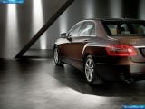 Ð¤Ð¾Ñ‚Ð¾Ð³Ñ€Ð°Ñ„Ð¸Ñ Ð°Ð²Ñ‚Ð¾Ð¼Ð¾Ð±Ð¸Ð»Ñ 2010 Mercedes-Benz E-class â„–172 Ð“Ð°Ð»ÐµÑ€ÐµÑ Ñ„Ð¾Ñ‚Ð¾Ð³Ñ€Ð°Ñ„Ð¸Ð¹ и обоев рабочего Ñтола Ñ Ð¸Ð·Ð¾Ð±Ñ€Ð°Ð¶ÐµÐ½Ð¸ÐµÐ¼ ÑкÑтерьера, интерьера, конÑтрукции и дизайнерÑких риÑунков Ð°Ð²Ñ‚Ð¾Ð¼Ð¾Ð±Ð¸Ð»Ñ 2010 Mercedes-Benz E-class.