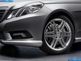 Ð¤Ð¾Ñ‚Ð¾Ð³Ñ€Ð°Ñ„Ð¸Ñ Ð°Ð²Ñ‚Ð¾Ð¼Ð¾Ð±Ð¸Ð»Ñ 2010 Mercedes-Benz E-class â„–174 Ð“Ð°Ð»ÐµÑ€ÐµÑ Ñ„Ð¾Ñ‚Ð¾Ð³Ñ€Ð°Ñ„Ð¸Ð¹ и обоев рабочего Ñтола Ñ Ð¸Ð·Ð¾Ð±Ñ€Ð°Ð¶ÐµÐ½Ð¸ÐµÐ¼ ÑкÑтерьера, интерьера, конÑтрукции и дизайнерÑких риÑунков Ð°Ð²Ñ‚Ð¾Ð¼Ð¾Ð±Ð¸Ð»Ñ 2010 Mercedes-Benz E-class.
