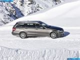 Ð¤Ð¾Ñ‚Ð¾Ð³Ñ€Ð°Ñ„Ð¸Ñ Ð°Ð²Ñ‚Ð¾Ð¼Ð¾Ð±Ð¸Ð»Ñ 2010 Mercedes-Benz E-class 4matic â„–013 Ð“Ð°Ð»ÐµÑ€ÐµÑ Ñ„Ð¾Ñ‚Ð¾Ð³Ñ€Ð°Ñ„Ð¸Ð¹ и обоев рабочего Ñтола Ñ Ð¸Ð·Ð¾Ð±Ñ€Ð°Ð¶ÐµÐ½Ð¸ÐµÐ¼ ÑкÑтерьера, интерьера, конÑтрукции и дизайнерÑких риÑунков Ð°Ð²Ñ‚Ð¾Ð¼Ð¾Ð±Ð¸Ð»Ñ 2010 Mercedes-Benz E-class 4matic.