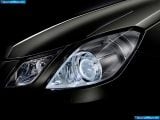 Ð¤Ð¾Ñ‚Ð¾Ð³Ñ€Ð°Ñ„Ð¸Ñ Ð°Ð²Ñ‚Ð¾Ð¼Ð¾Ð±Ð¸Ð»Ñ 2010 Mercedes-Benz E-class Coupe â„–150 Ð“Ð°Ð»ÐµÑ€ÐµÑ Ñ„Ð¾Ñ‚Ð¾Ð³Ñ€Ð°Ñ„Ð¸Ð¹ и обоев рабочего Ñтола Ñ Ð¸Ð·Ð¾Ð±Ñ€Ð°Ð¶ÐµÐ½Ð¸ÐµÐ¼ ÑкÑтерьера, интерьера, конÑтрукции и дизайнерÑких риÑунков Ð°Ð²Ñ‚Ð¾Ð¼Ð¾Ð±Ð¸Ð»Ñ 2010 Mercedes-Benz E-class Coupe.