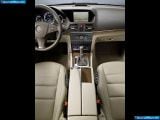 Ð¤Ð¾Ñ‚Ð¾Ð³Ñ€Ð°Ñ„Ð¸Ñ Ð°Ð²Ñ‚Ð¾Ð¼Ð¾Ð±Ð¸Ð»Ñ 2010 Mercedes-Benz E-class Coupe â„–199 Ð“Ð°Ð»ÐµÑ€ÐµÑ Ñ„Ð¾Ñ‚Ð¾Ð³Ñ€Ð°Ñ„Ð¸Ð¹ и обоев рабочего Ñтола Ñ Ð¸Ð·Ð¾Ð±Ñ€Ð°Ð¶ÐµÐ½Ð¸ÐµÐ¼ ÑкÑтерьера, интерьера, конÑтрукции и дизайнерÑких риÑунков Ð°Ð²Ñ‚Ð¾Ð¼Ð¾Ð±Ð¸Ð»Ñ 2010 Mercedes-Benz E-class Coupe.