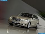 Ð¤Ð¾Ñ‚Ð¾Ð³Ñ€Ð°Ñ„Ð¸Ñ Ð°Ð²Ñ‚Ð¾Ð¼Ð¾Ð±Ð¸Ð»Ñ 2010 Mercedes-Benz E-class Estate â„–014 Ð“Ð°Ð»ÐµÑ€ÐµÑ Ñ„Ð¾Ñ‚Ð¾Ð³Ñ€Ð°Ñ„Ð¸Ð¹ и обоев рабочего Ñтола Ñ Ð¸Ð·Ð¾Ð±Ñ€Ð°Ð¶ÐµÐ½Ð¸ÐµÐ¼ ÑкÑтерьера, интерьера, конÑтрукции и дизайнерÑких риÑунков Ð°Ð²Ñ‚Ð¾Ð¼Ð¾Ð±Ð¸Ð»Ñ 2010 Mercedes-Benz E-class Estate.